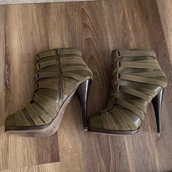 Steve Madden army green booties sz 10 - Picture 10 of 12